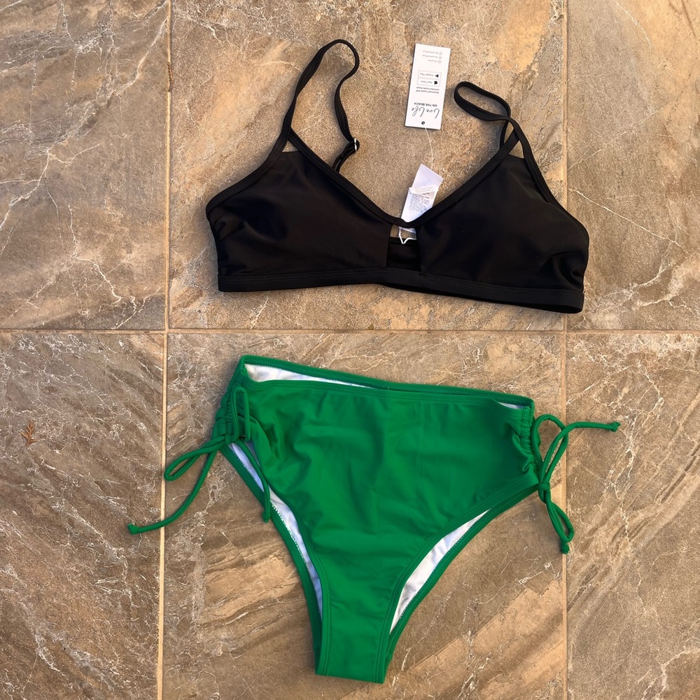 NEW • Cupshe Swimsuit Set Top Size M & Bottoms Size S